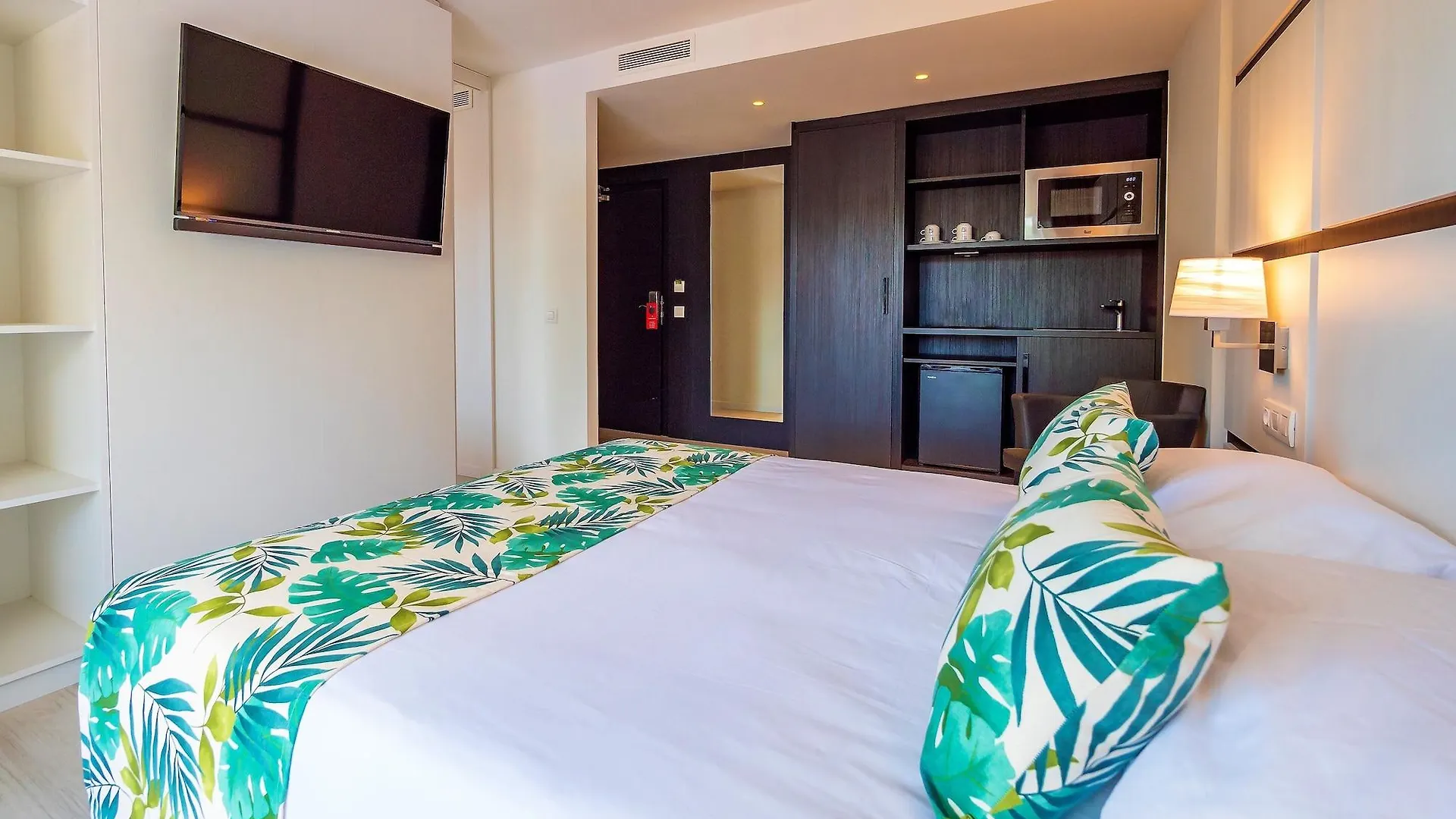 Golden Port Salou & Spa Szálloda