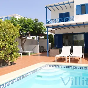 https://villa-dunia.in-canary-islands.com